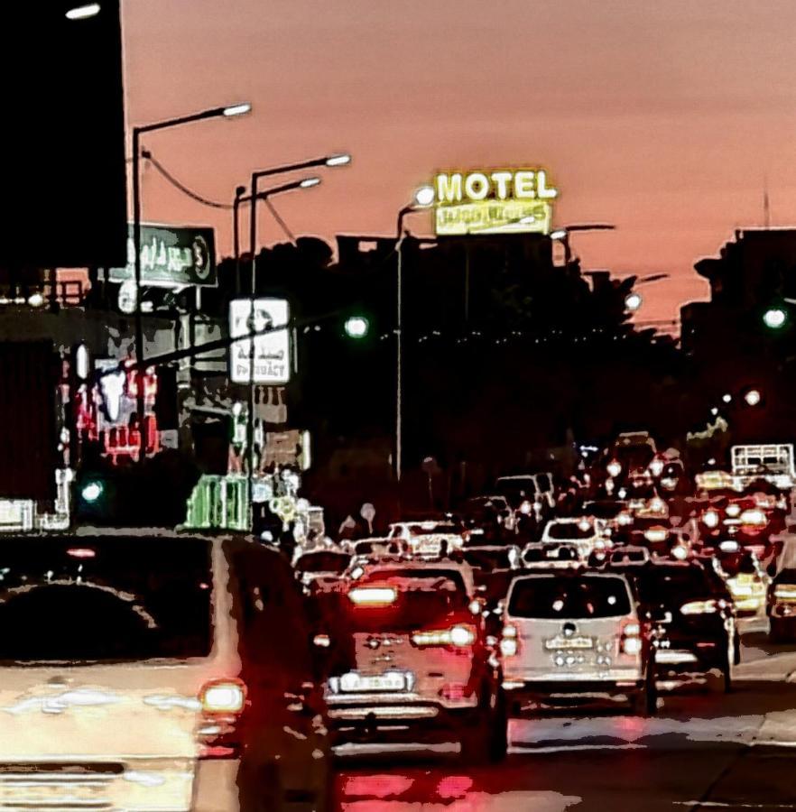 Crystal Hotel فندق كريستال ナーブルス エクステリア 写真