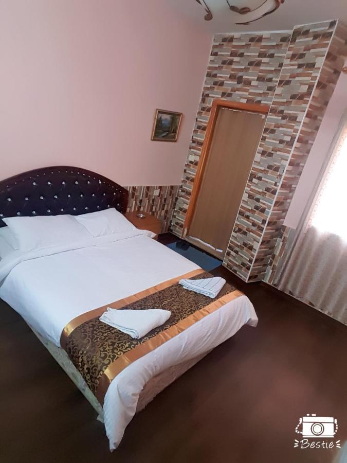 Crystal Hotel فندق كريستال ナーブルス エクステリア 写真